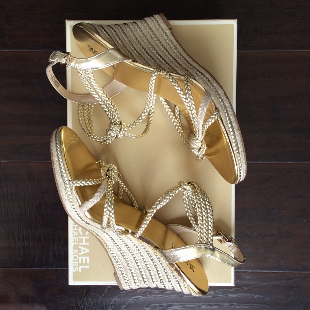 Michael Kors ‘Summer Wedge’ Sandals - Picture 4 of 8